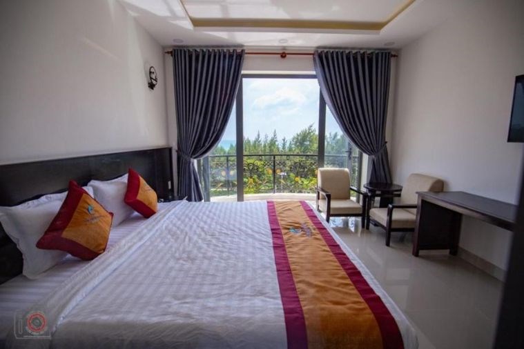 Deluxe Double Sea View